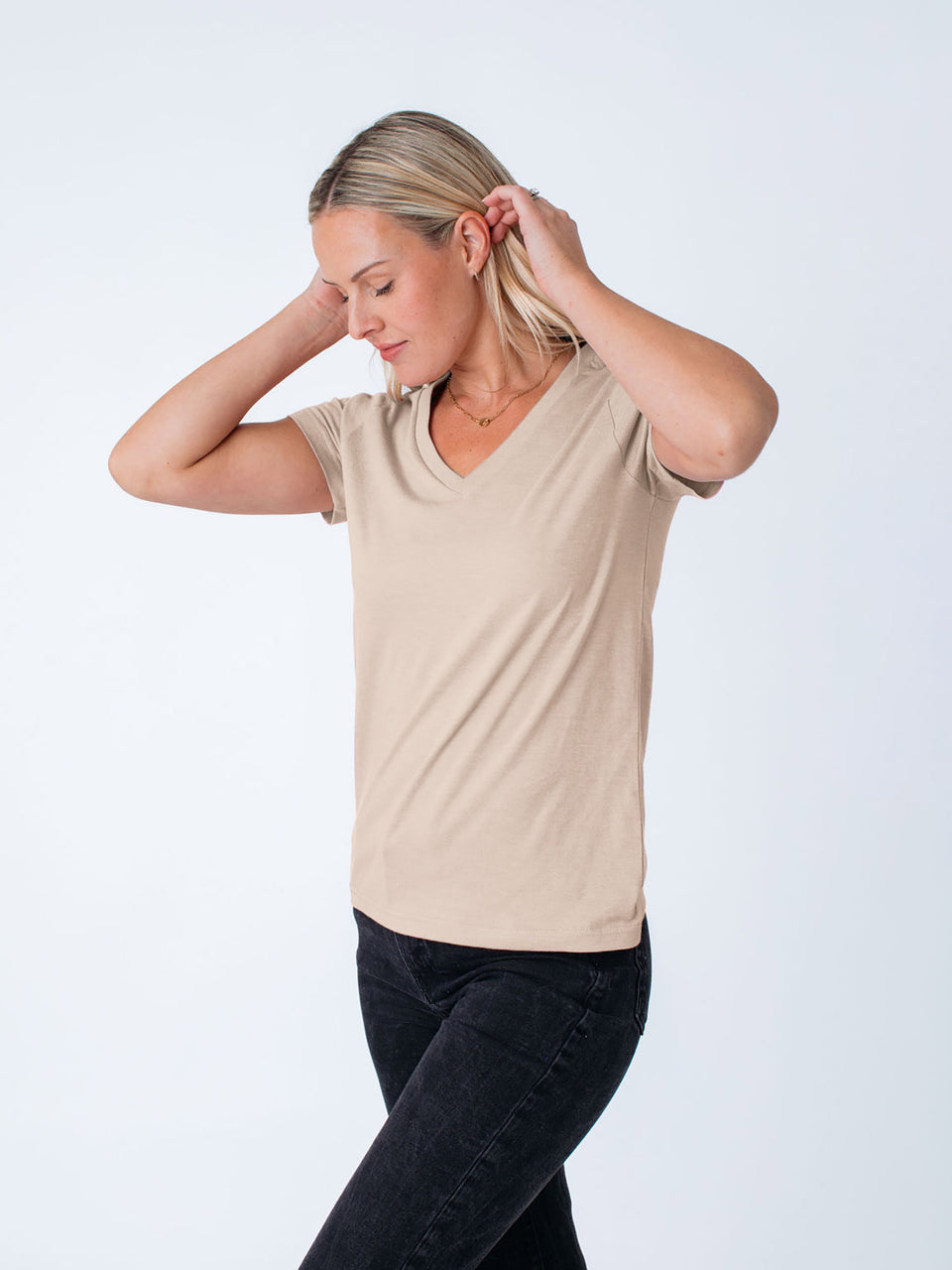 Desert Everyday V-Neck Tee